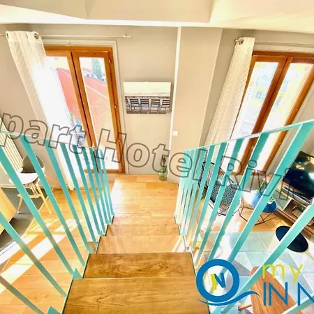 Apartamento Riviera Cote D'azur - Old Port - Amazing Ac Duplex 3 Bedrooms 2 Bathrooms- Duplex Maison Du Port